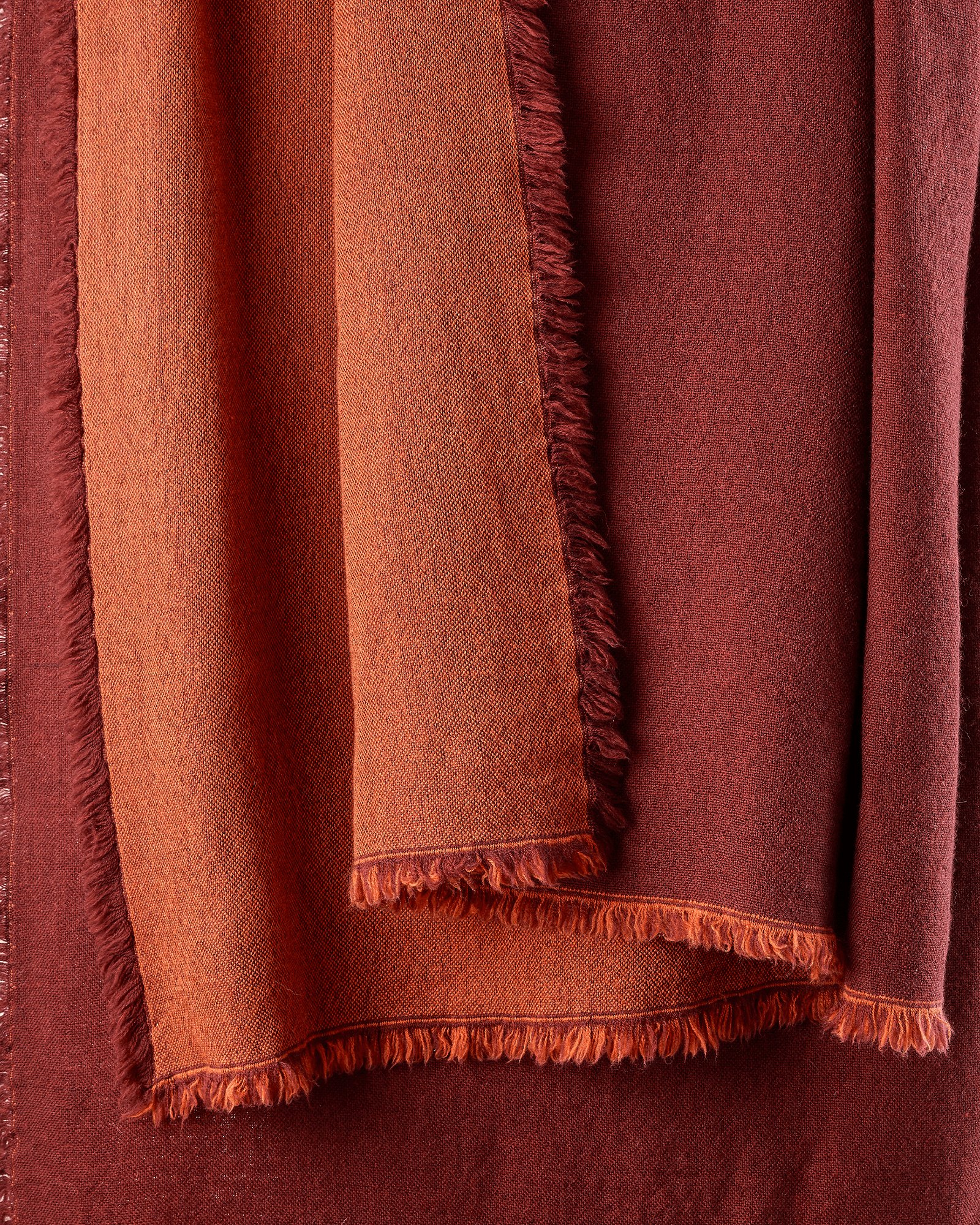 #color_Maroon