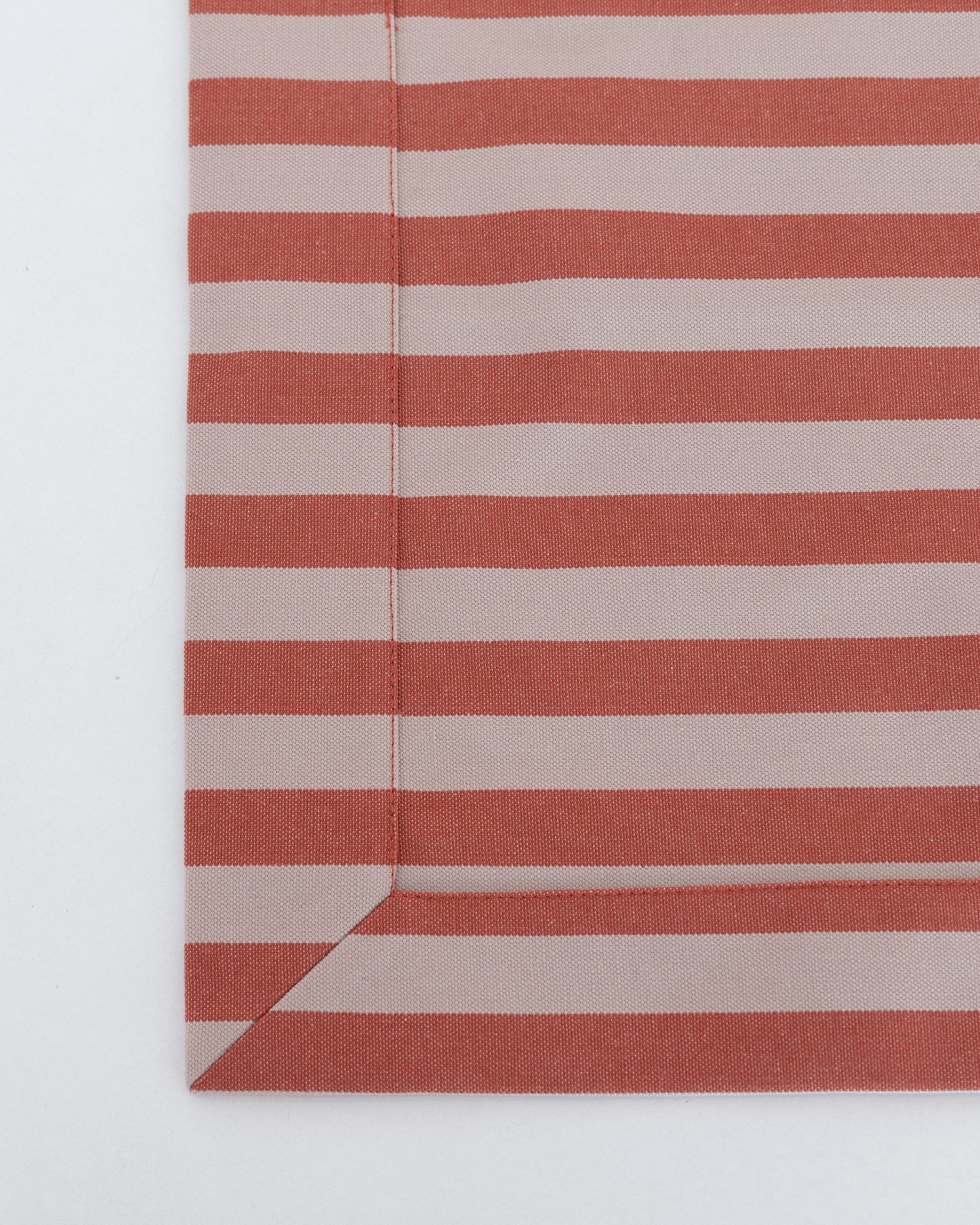 #color_Red Stripe