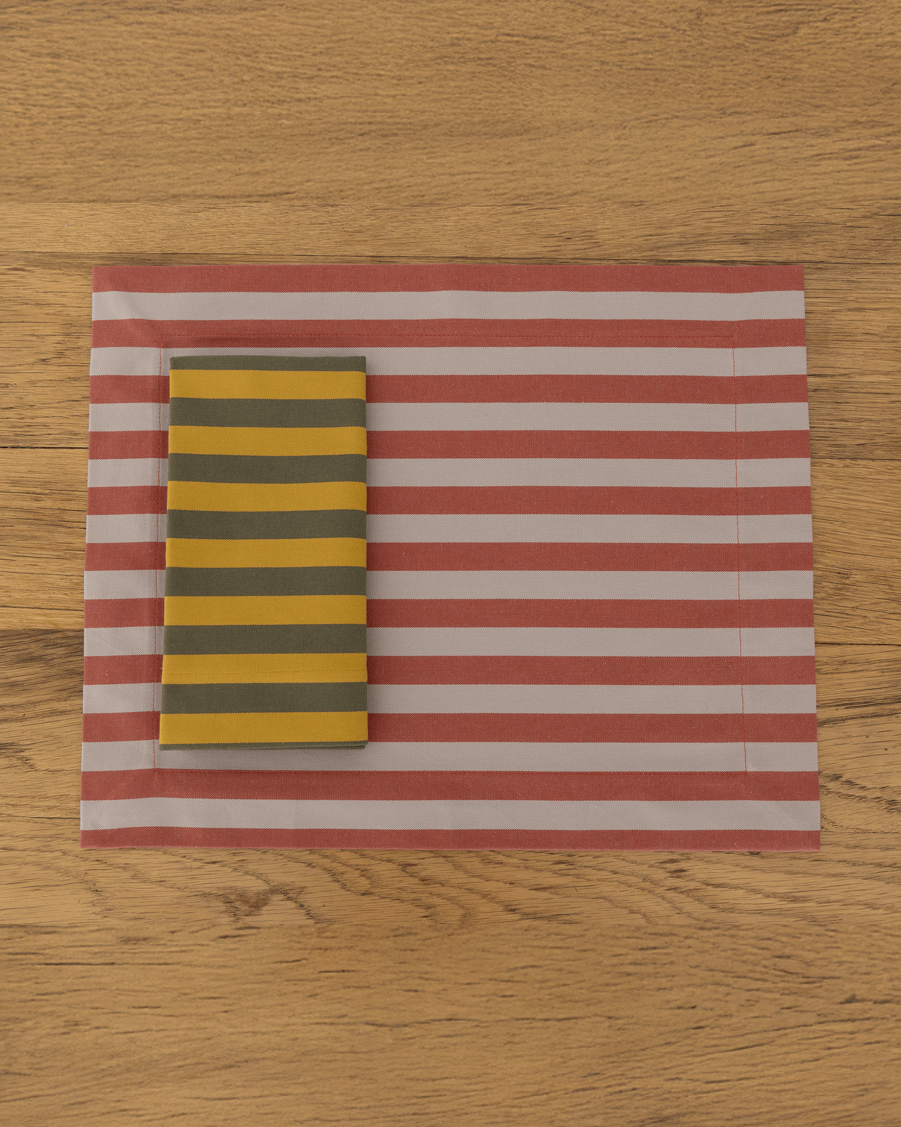 #color_Red Stripe
