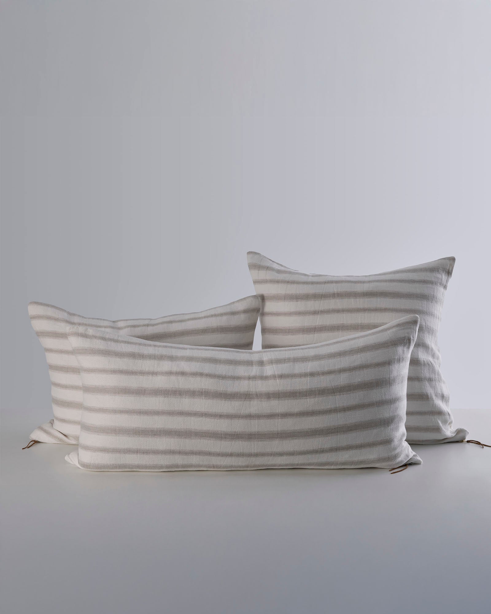 #color_Grey thick