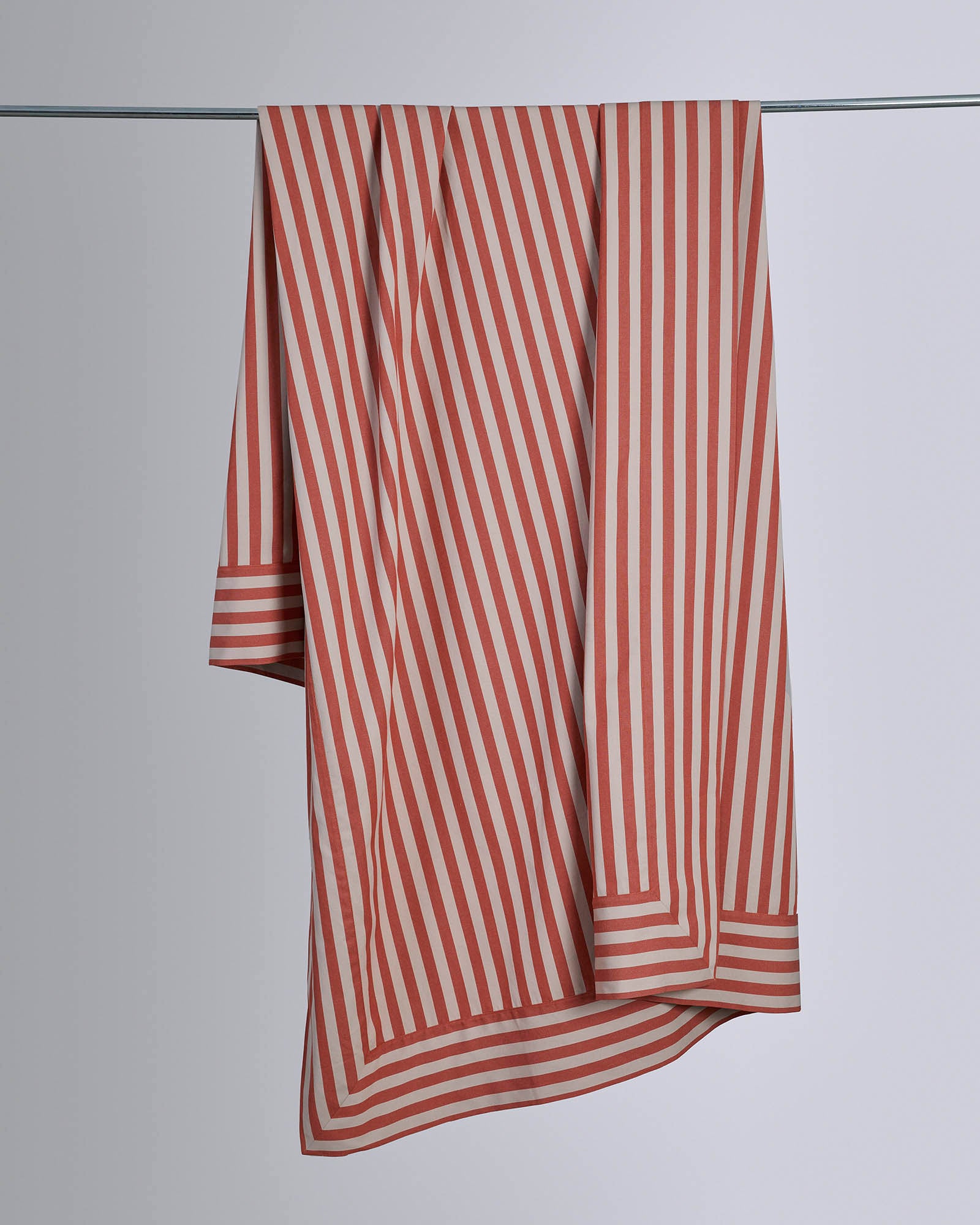 #color_Red Stripe