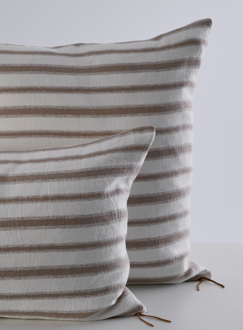 #color_Brown thick