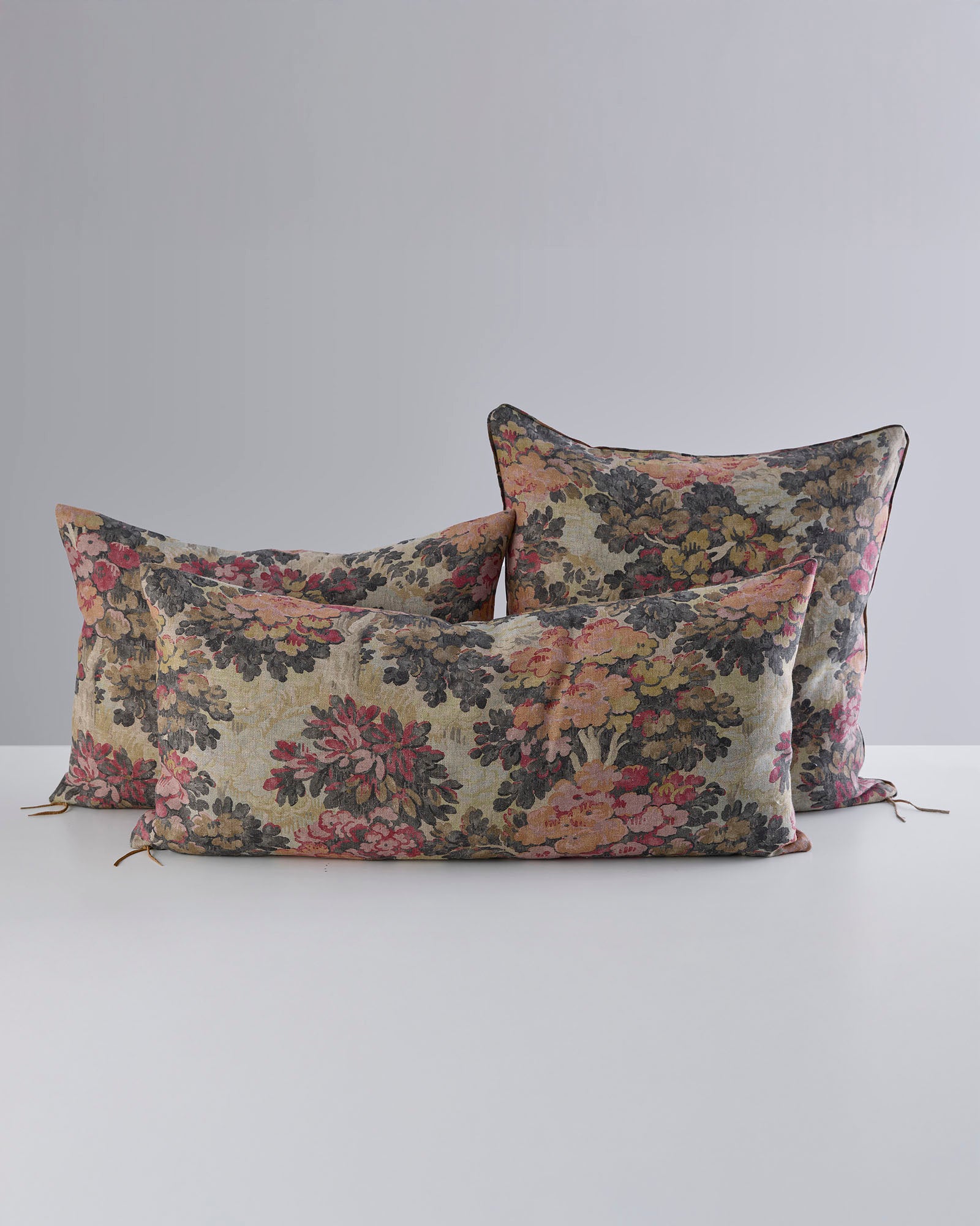 Bath Scatter Cushion        Feather or synthetic inner included